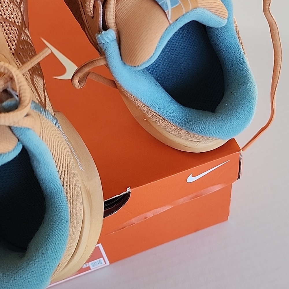 Nike Women's Zoom Challenge Pickleball Shoes, Copper Moon/Glacier Blue Size 6 - Picture 11 of 13